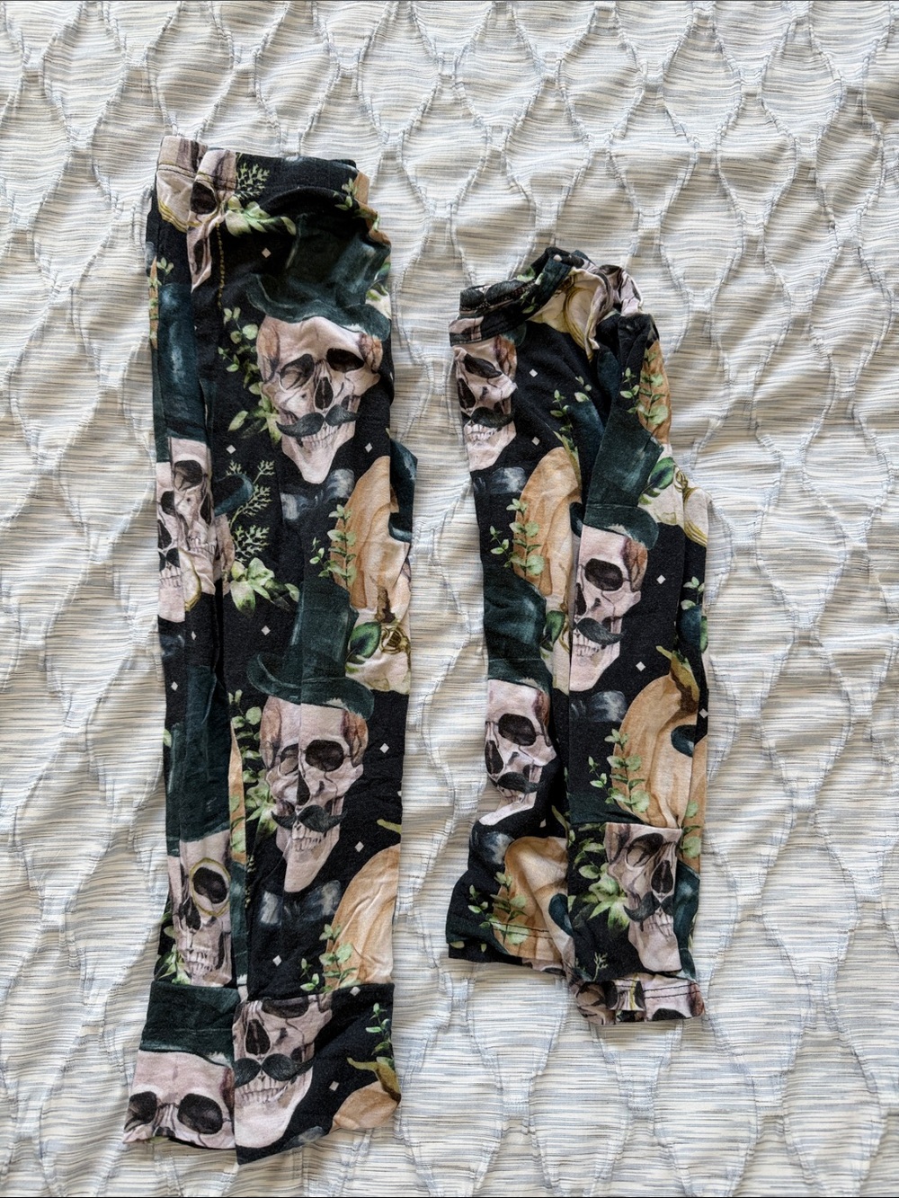 Posh Peanut Black Floral Skull Top